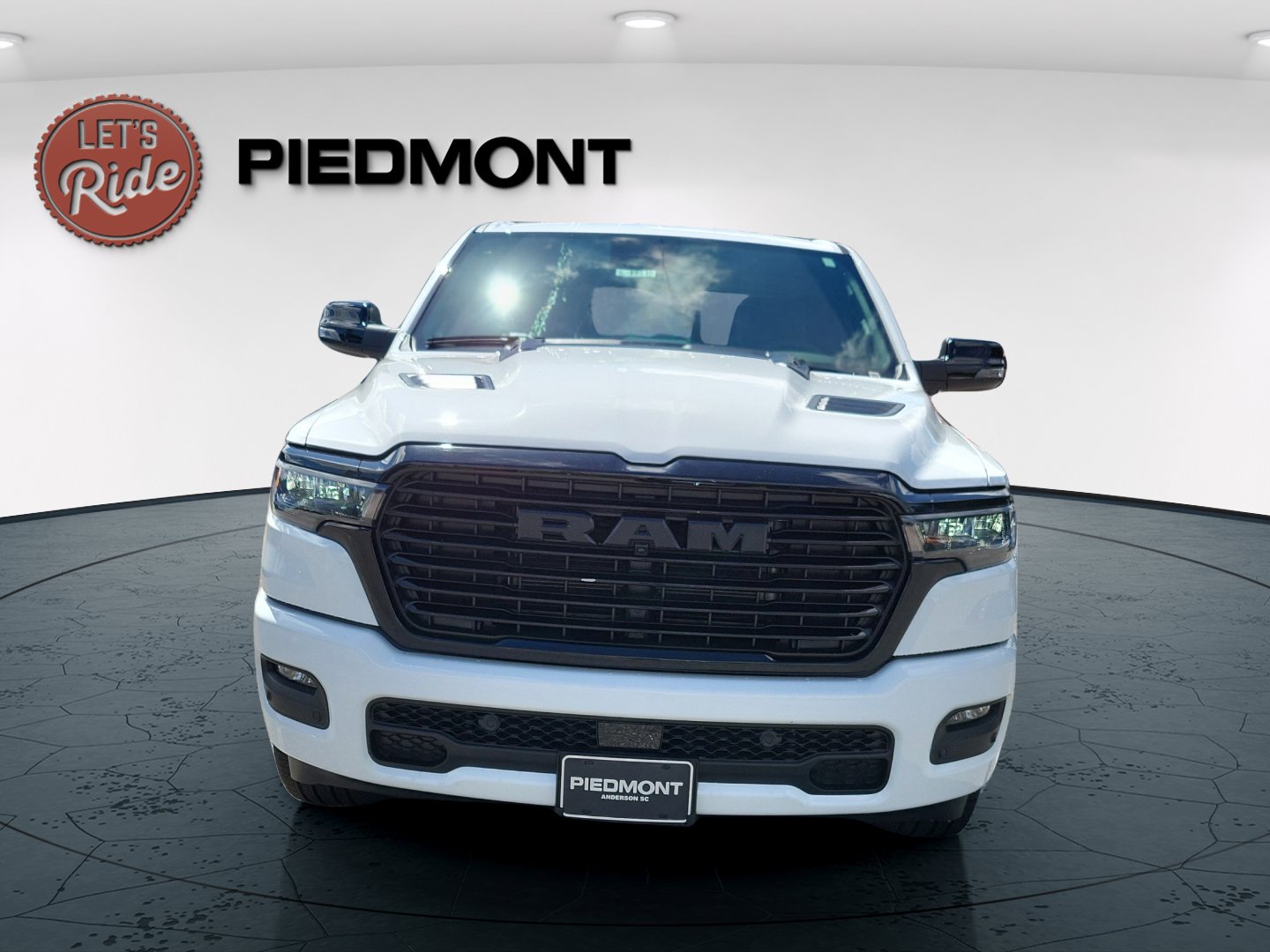 2026 Ram 1500 Laramie photo 2