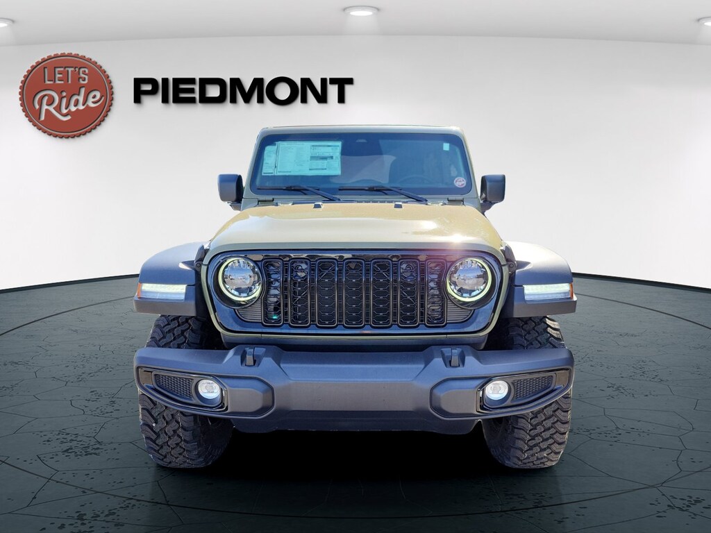 New 2026 Jeep Wrangler 4-DOOR WILLYS Sport Utility