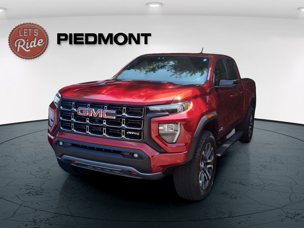 Used 2024 GMC Canyon 4WD Crew Cab AT4 Truck Crew Cab