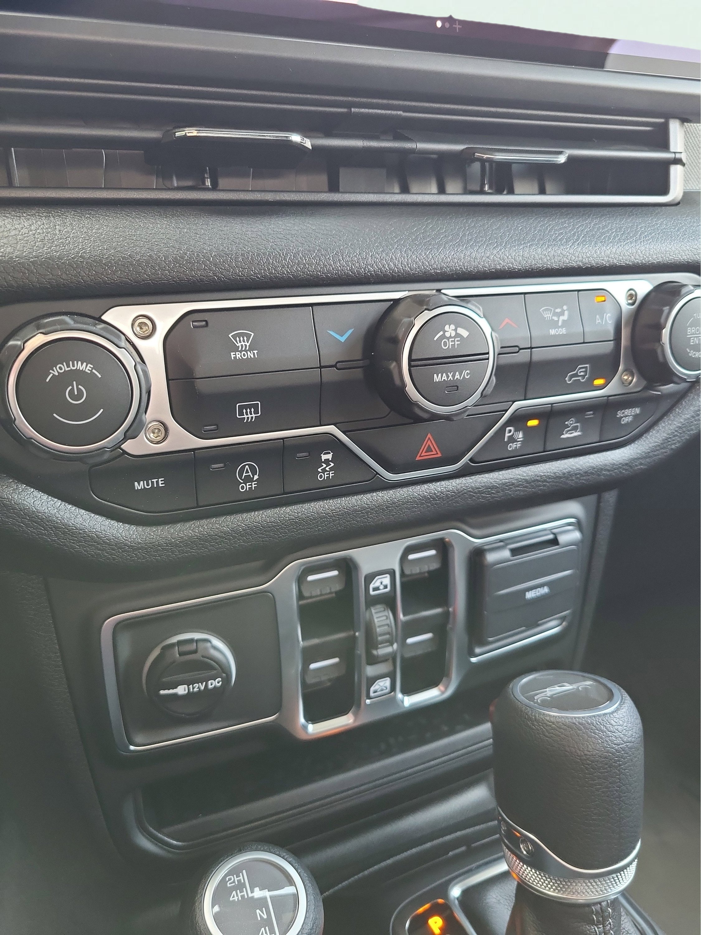 2025 Jeep Gladiator Sport S - Photo 23