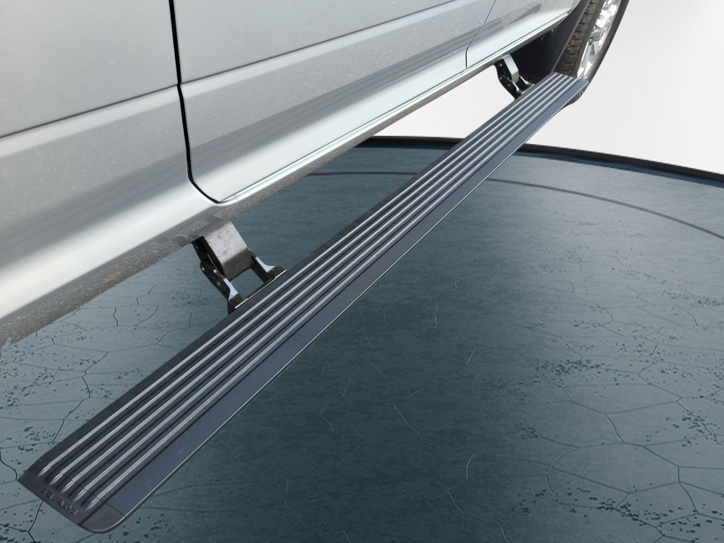 2026 RAM 2500 Laramie - Photo 14