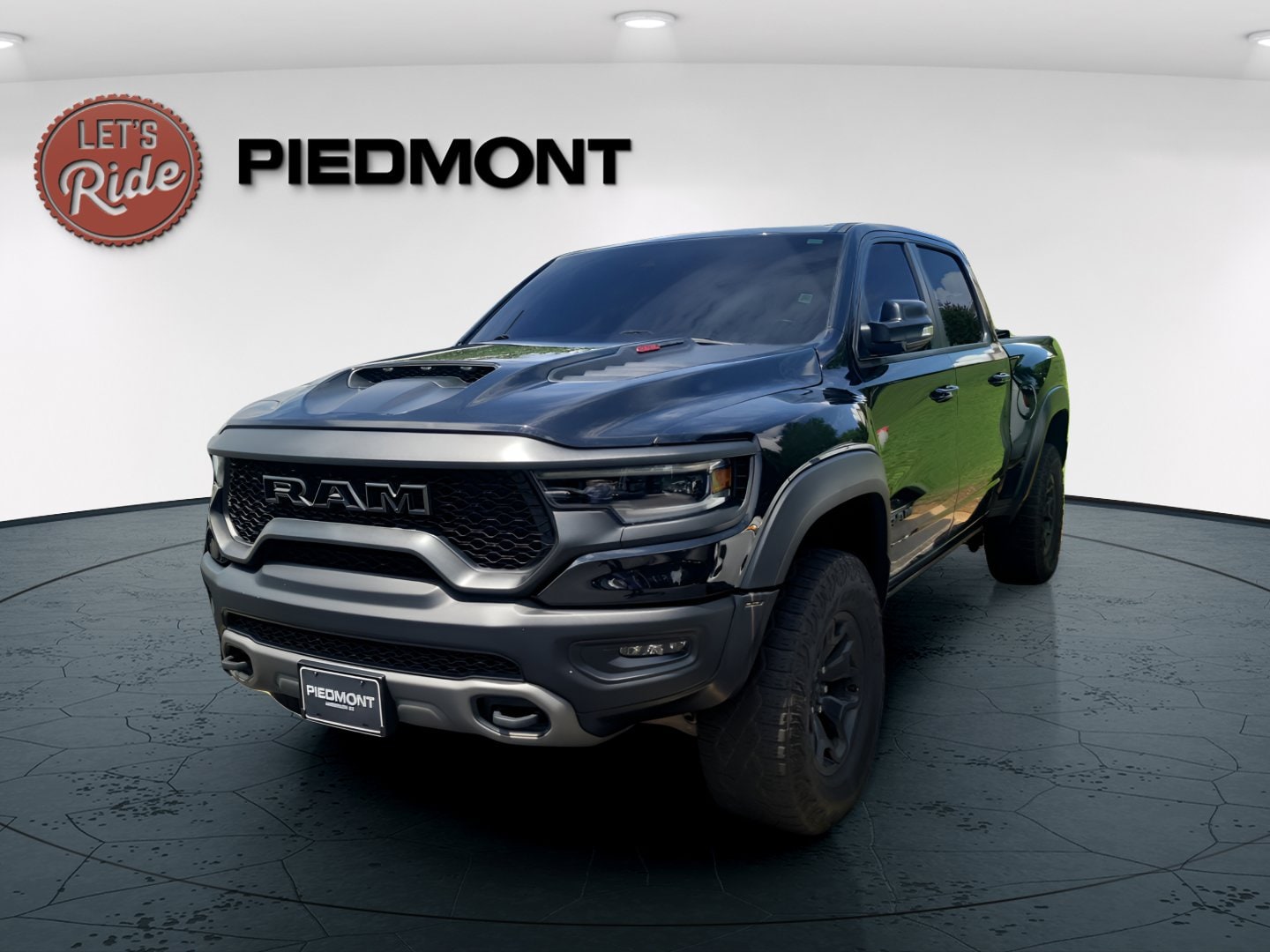 2022 RAM 1500 TRX 4x4 Crew Cab 5'7's photo