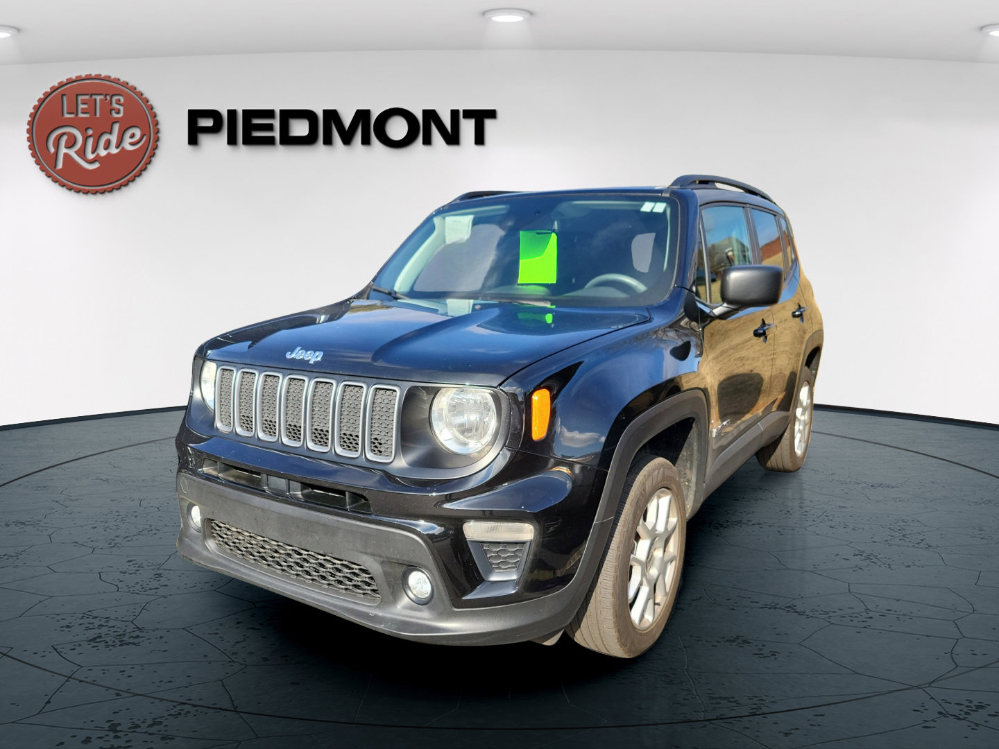 2022 Jeep Renegade Latitude's photo