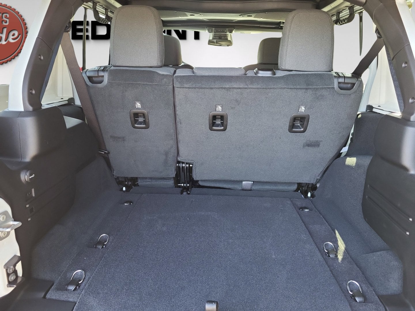 2026 Jeep Wrangler 4-Door Willys - Photo 12