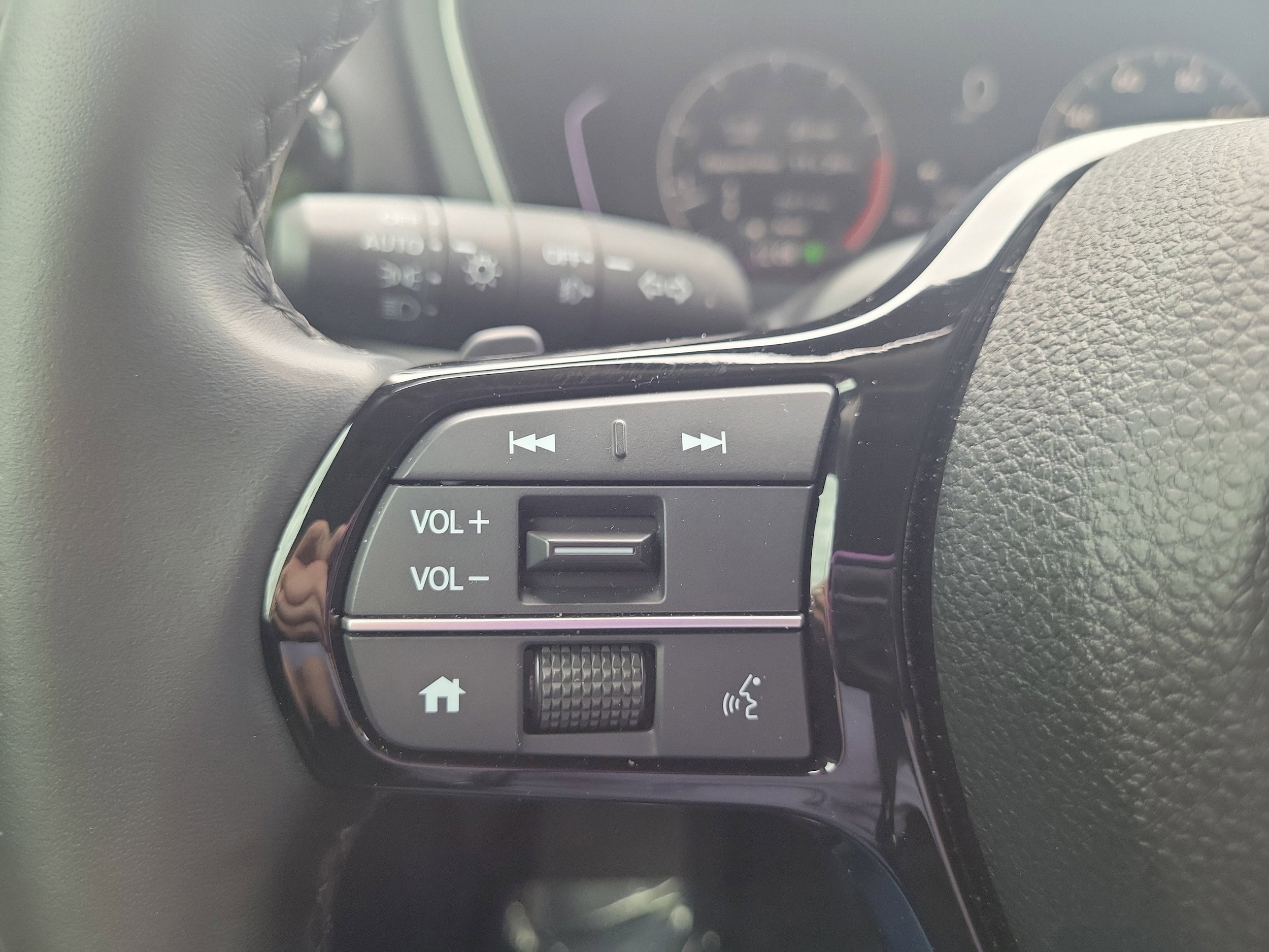 2025 Honda Pilot EX-L - Photo 27