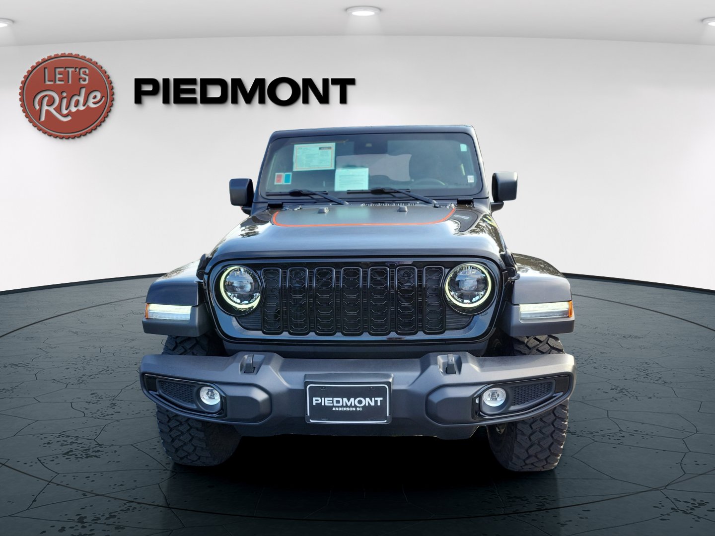 2024 Jeep Gladiator Sport photo 2