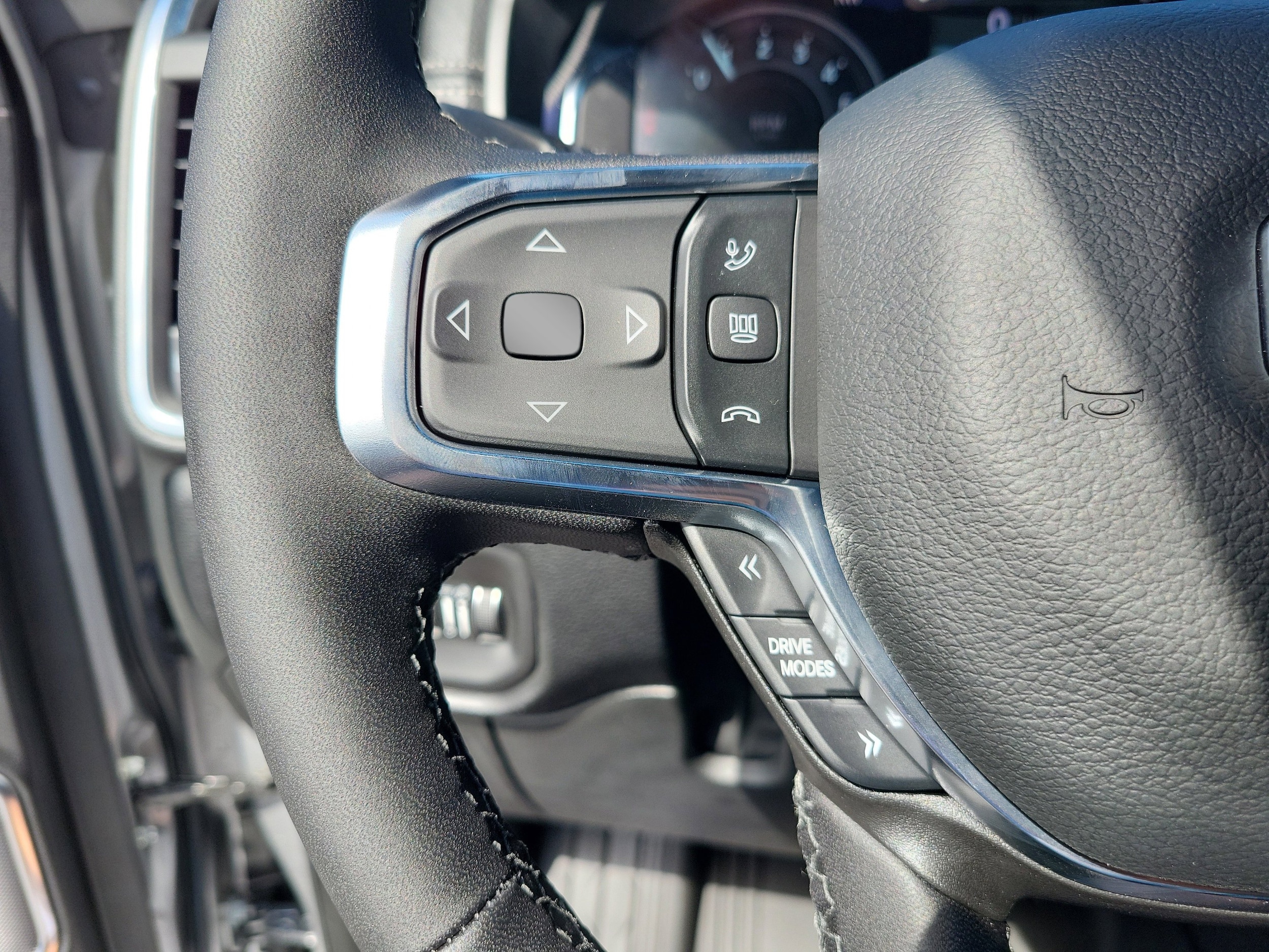 2026 RAM 1500 Laramie - Photo 30