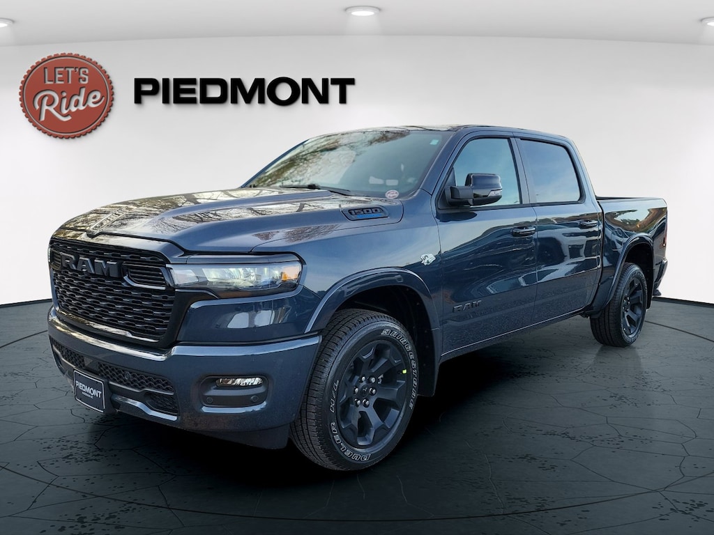 New 2026 Ram 1500 BIG HORN CREW CAB 4X4 5'7 BOX Pickup