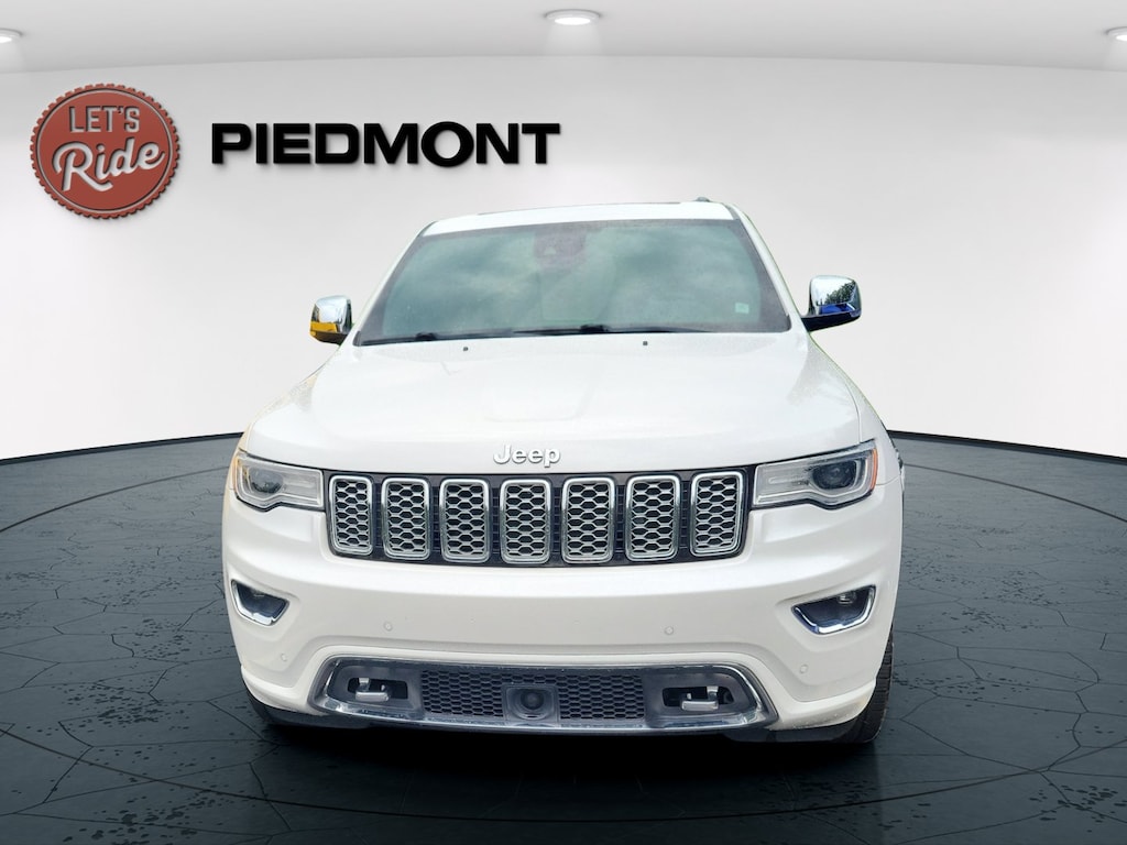Used 2017 Jeep Grand Cherokee Overland 4x2 SUV