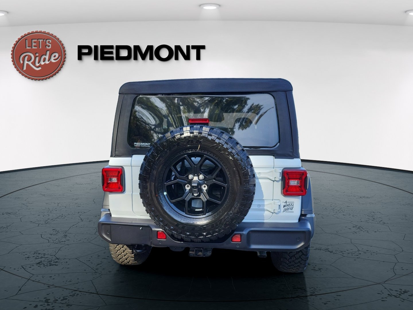 2026 Jeep Wrangler 2-Door Willys - Photo 7