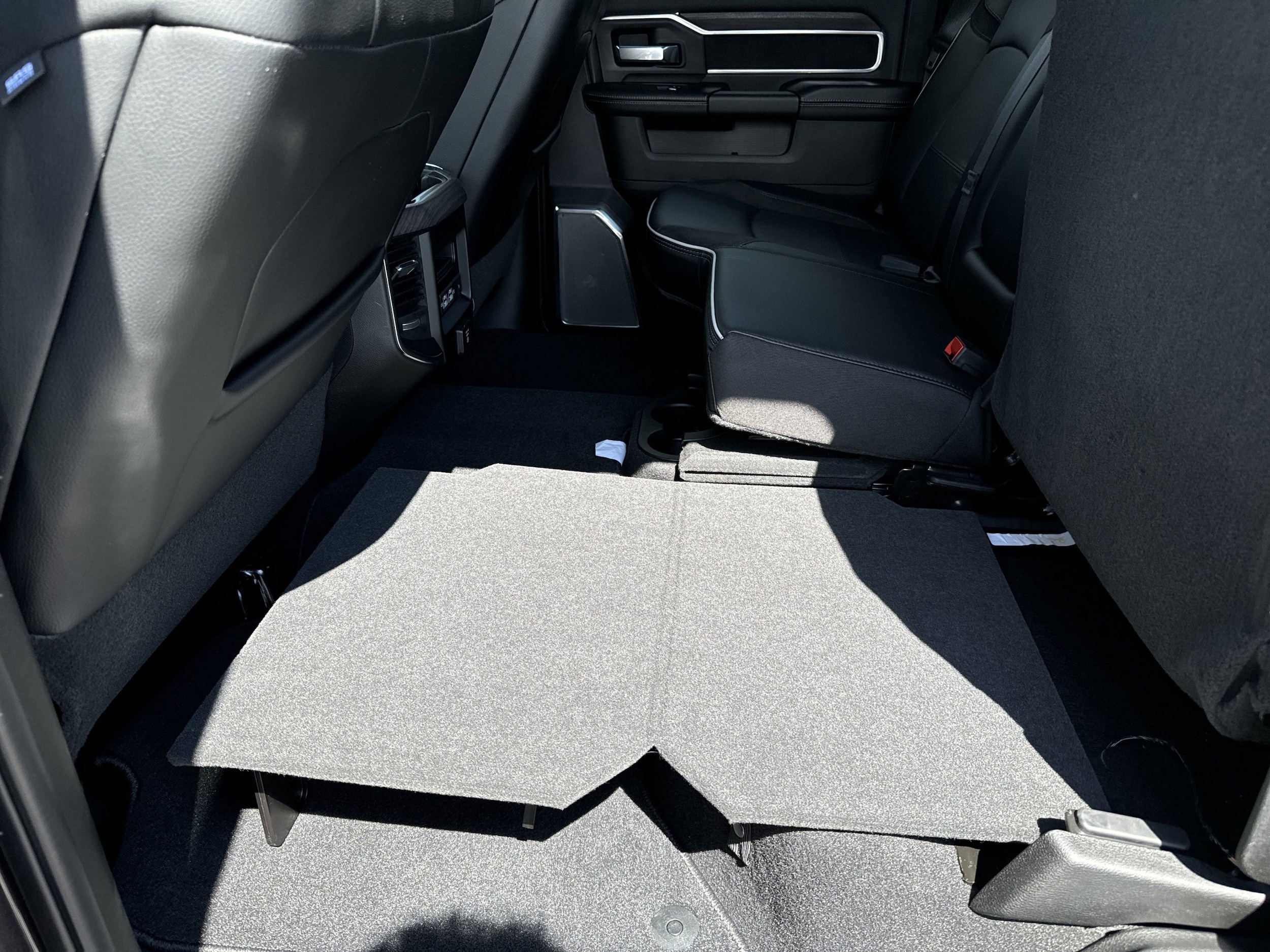2025 RAM 2500 Laramie - Photo 19