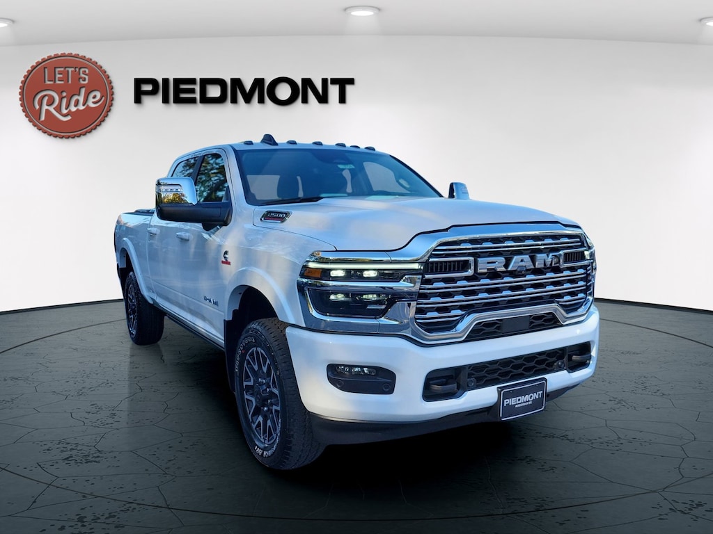 New 2026 Ram 2500 LIMITED LONGHORN CREW CAB 4X4 6'4 BOX Pickup