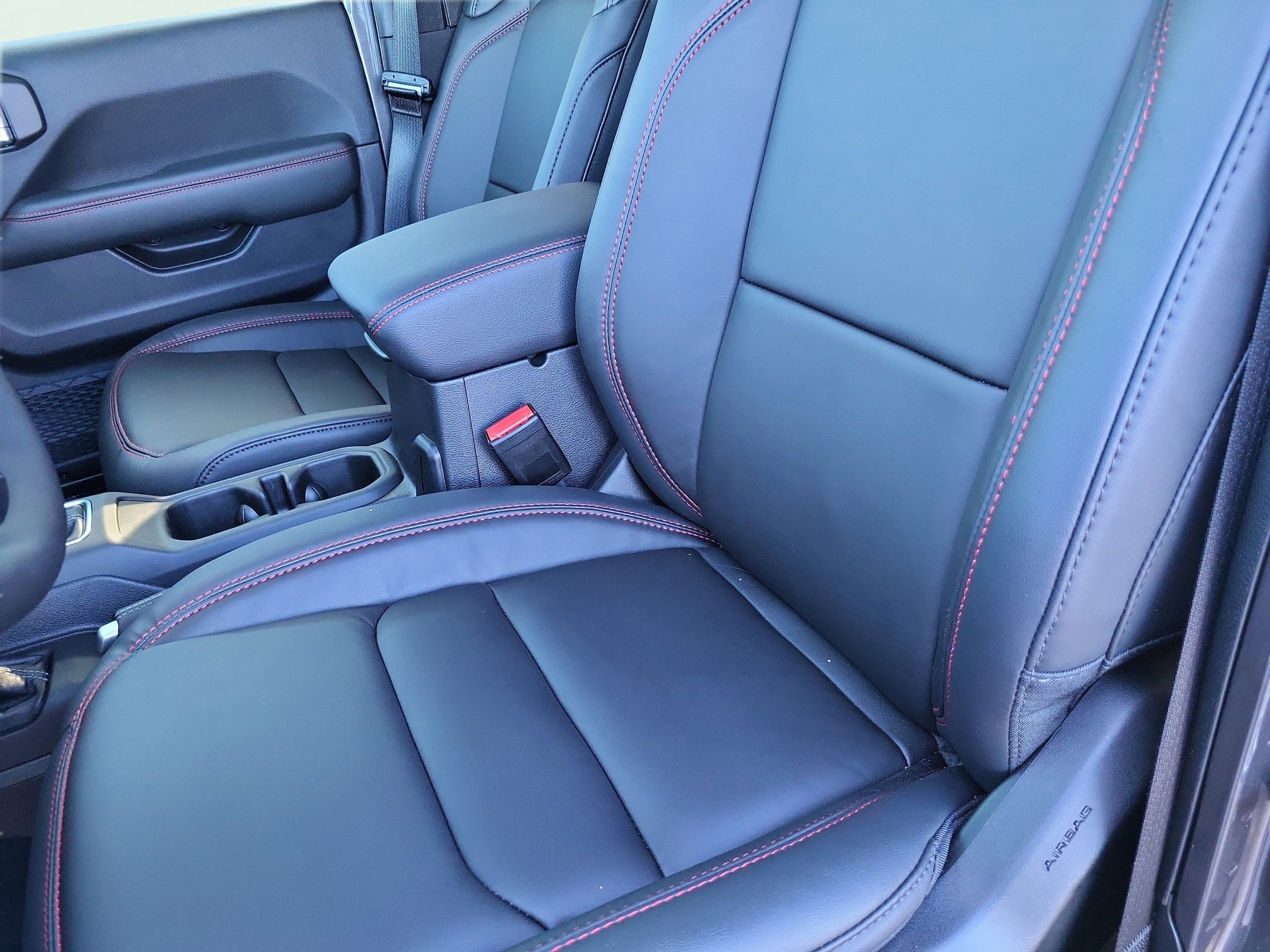 2025 Jeep Gladiator Rubicon - Photo 21