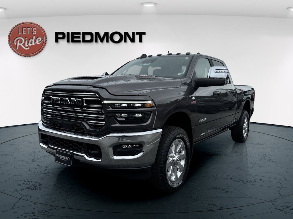 New 2025 Ram 2500 LARAMIE CREW CAB 4X4 6'4 BOX Pickup
