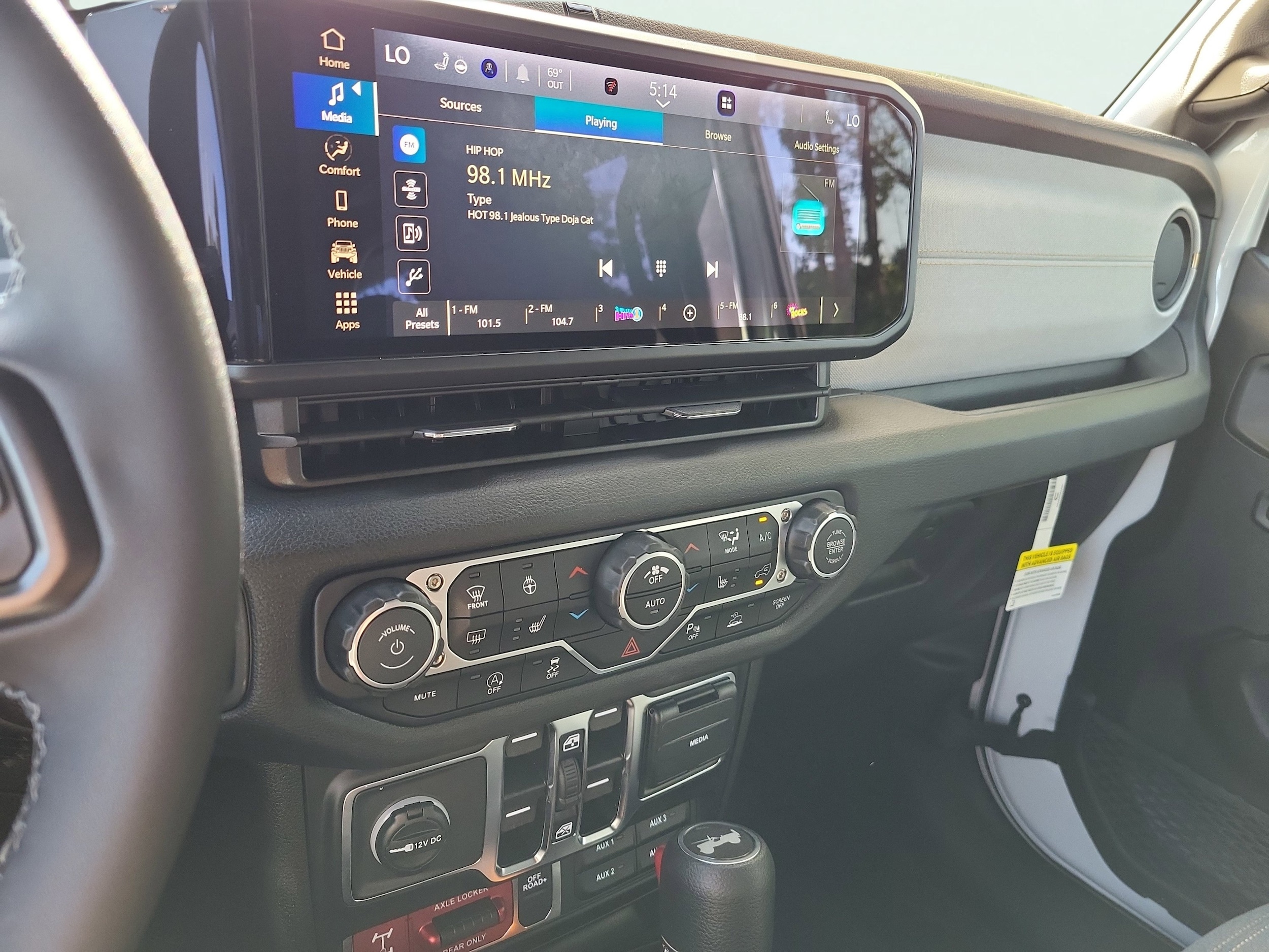 2026 Jeep Wrangler 4-Door Willys - Photo 36