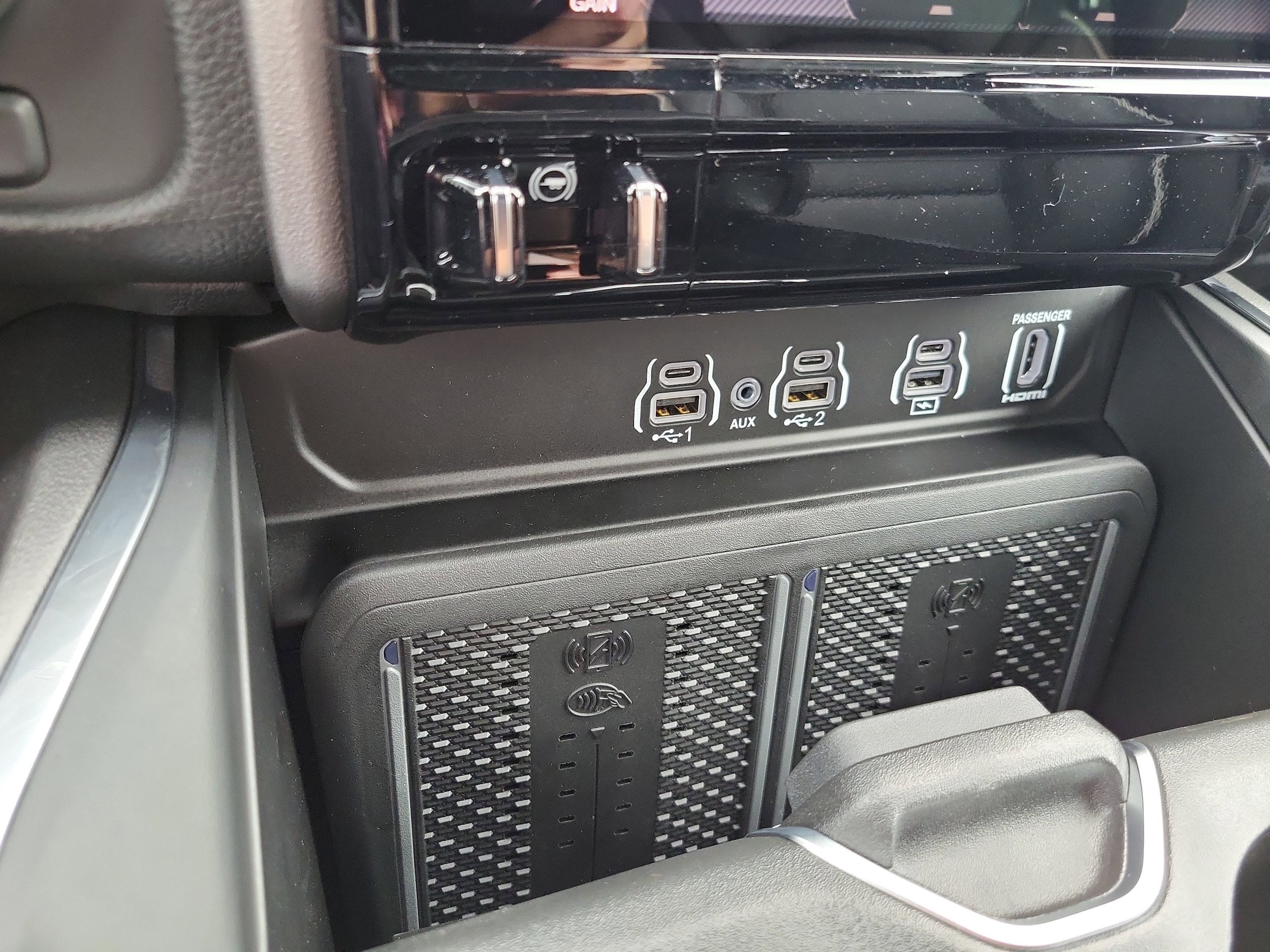 2026 RAM 1500 Laramie - Photo 29