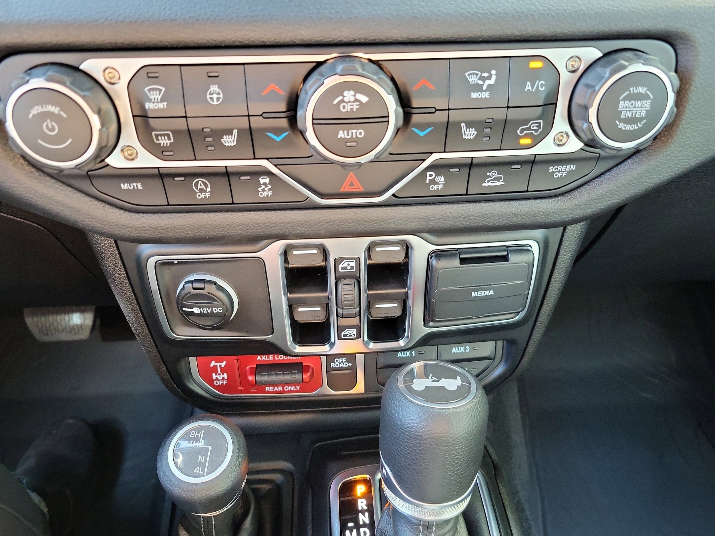 2026 Jeep Wrangler 4-Door Willys - Photo 32