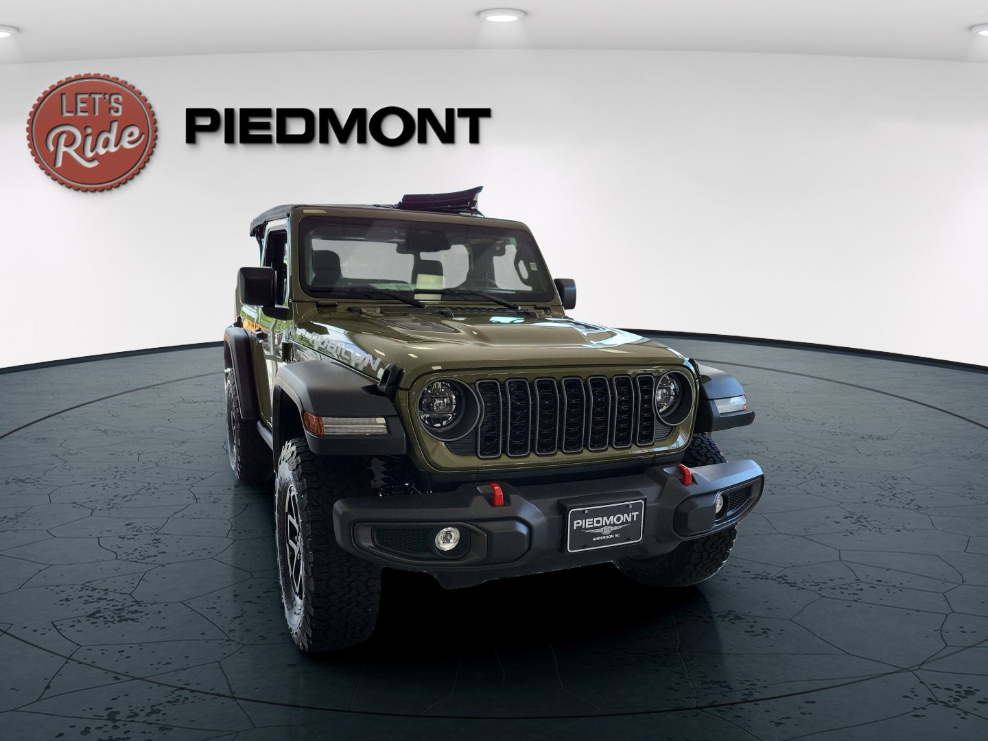 2025 Jeep Wrangler Two-Door Rubicon photo 3