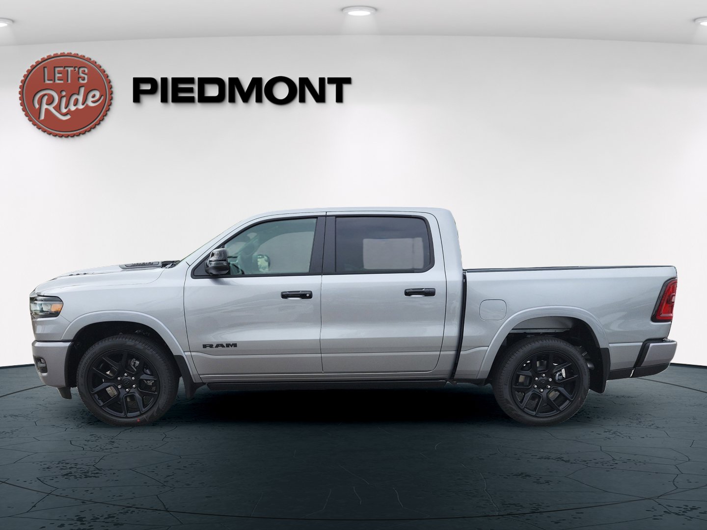 2026 RAM 1500 Laramie - Photo 7