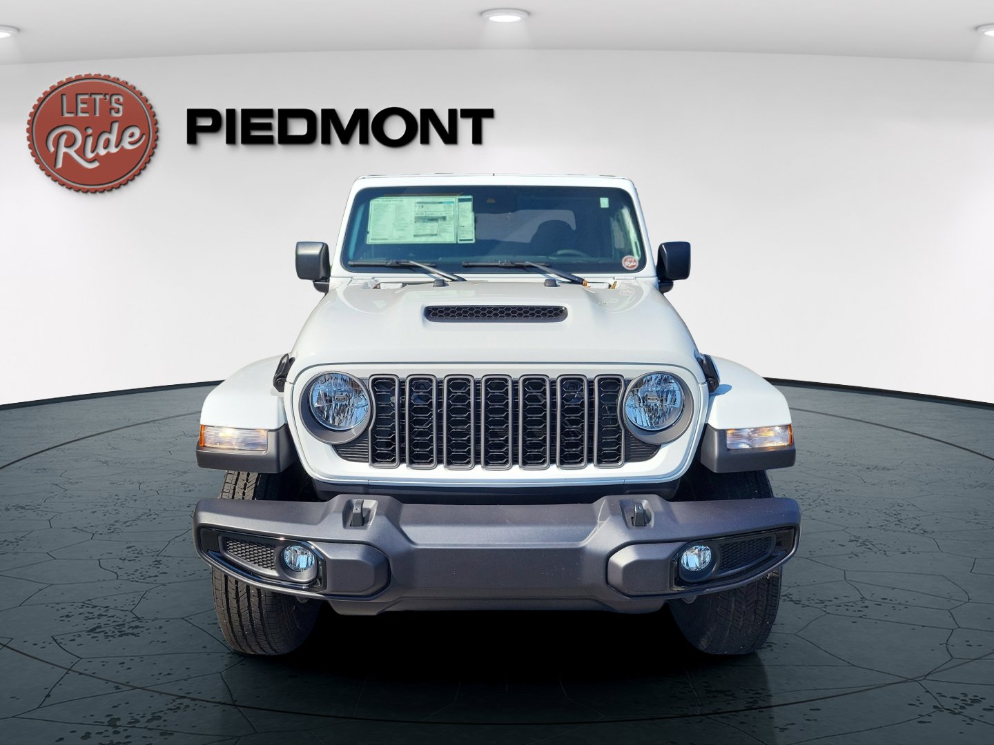 2025 Jeep Gladiator Sport S photo 2