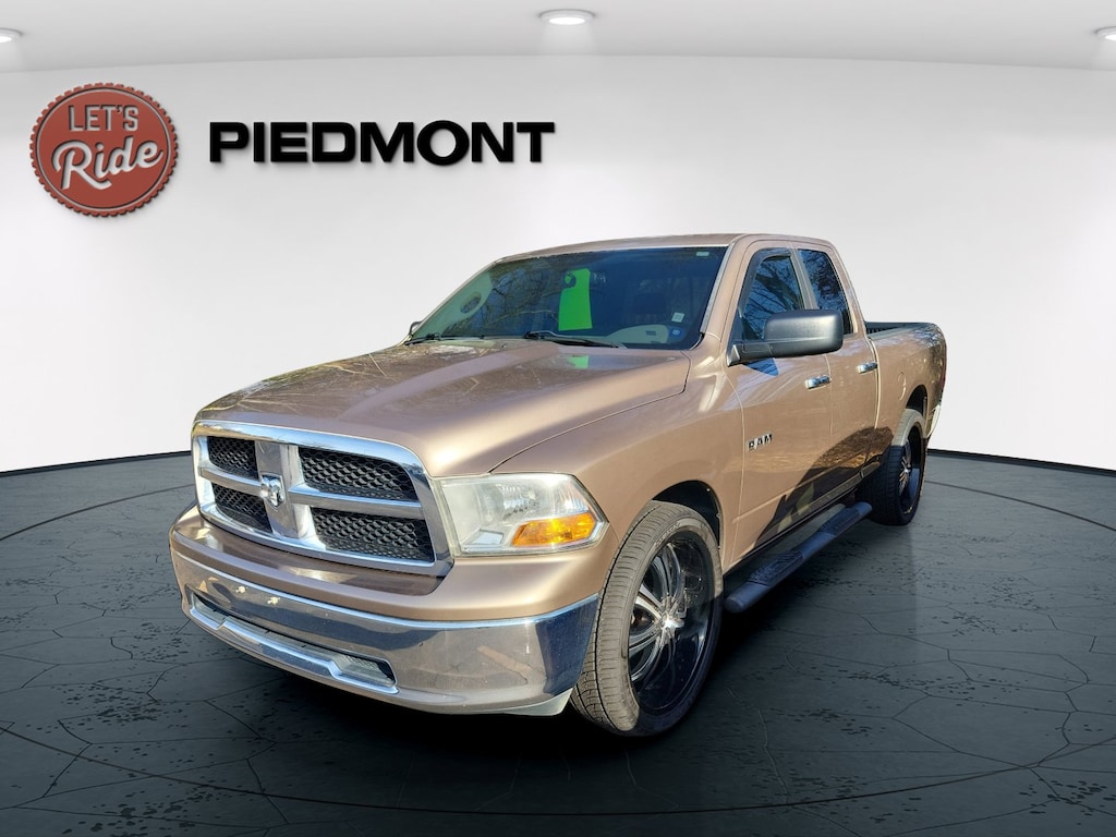 Used 2010 Dodge Ram 1500 2WD Quad Cab 140.5 SLT Truck Quad Cab