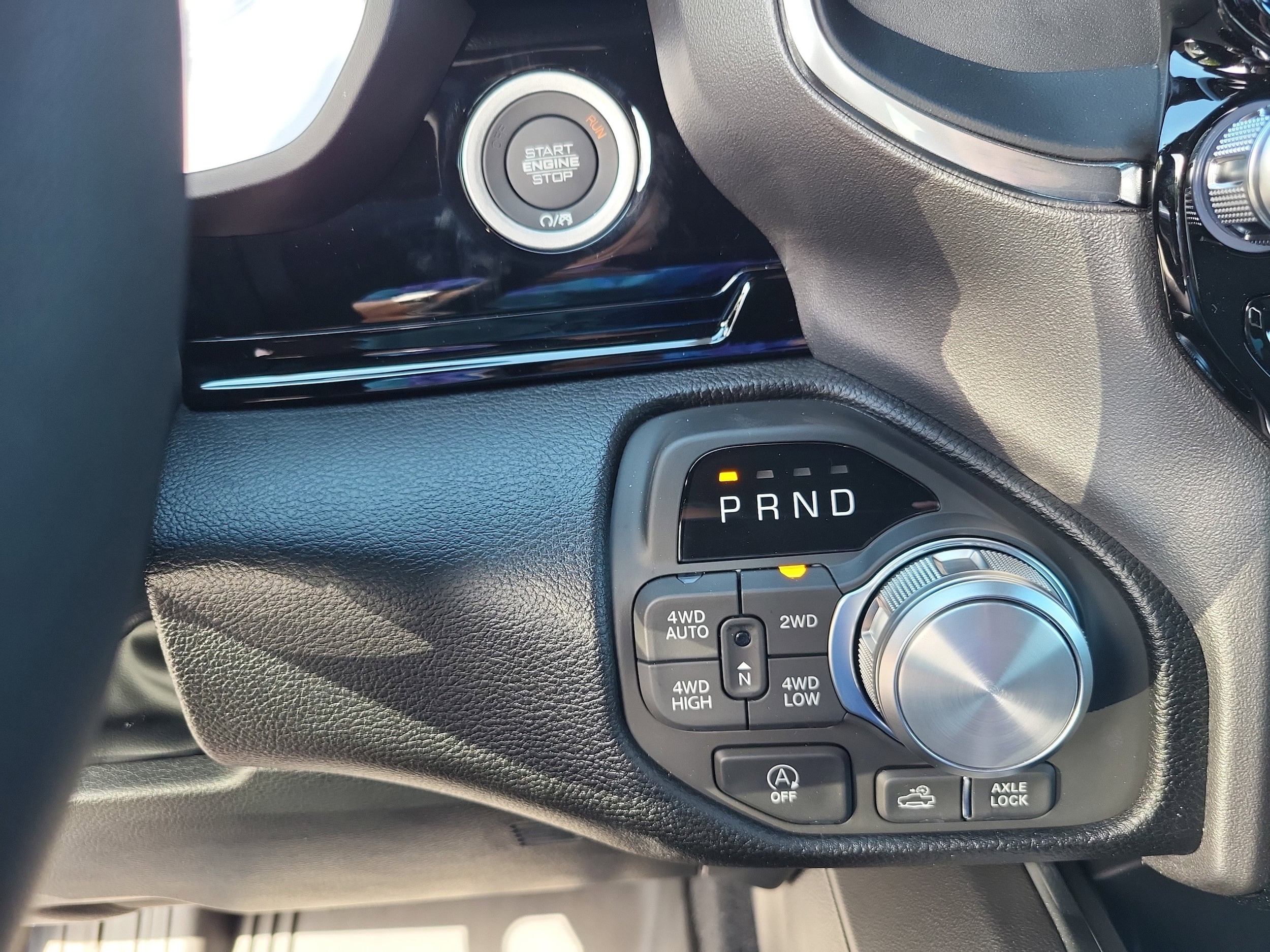 2026 RAM 1500 Laramie - Photo 34