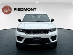 2025 Jeep Grand Cherokee LAREDO X 4X4 Sport Utility