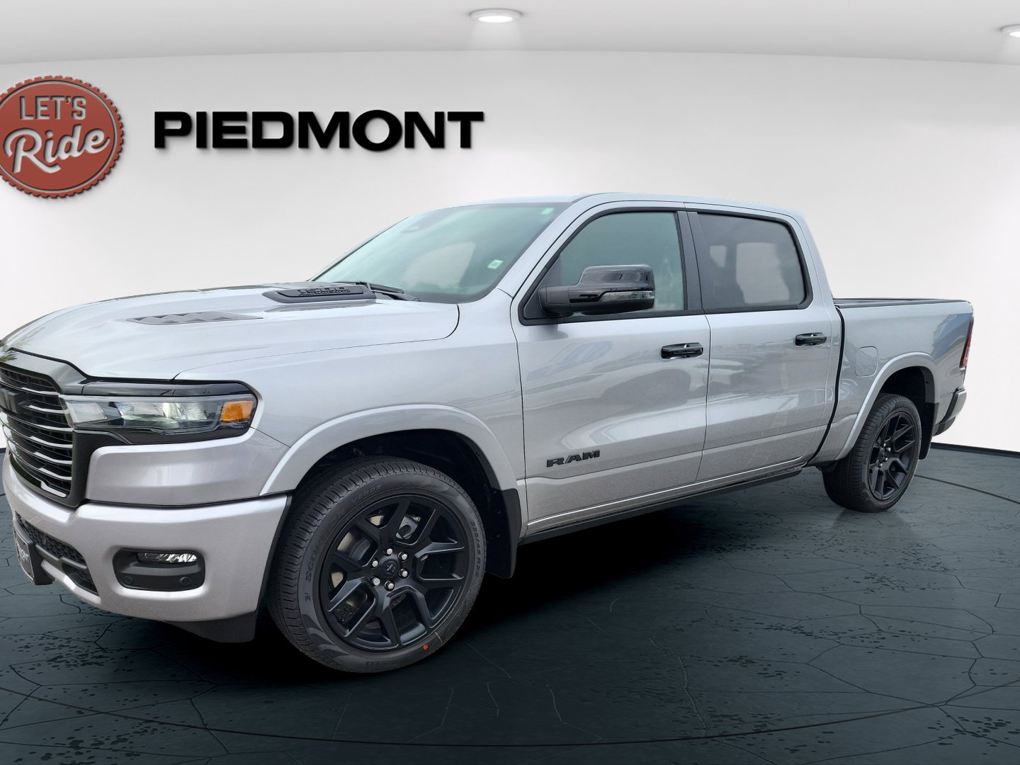 2026 RAM 1500 Laramie - Photo 9