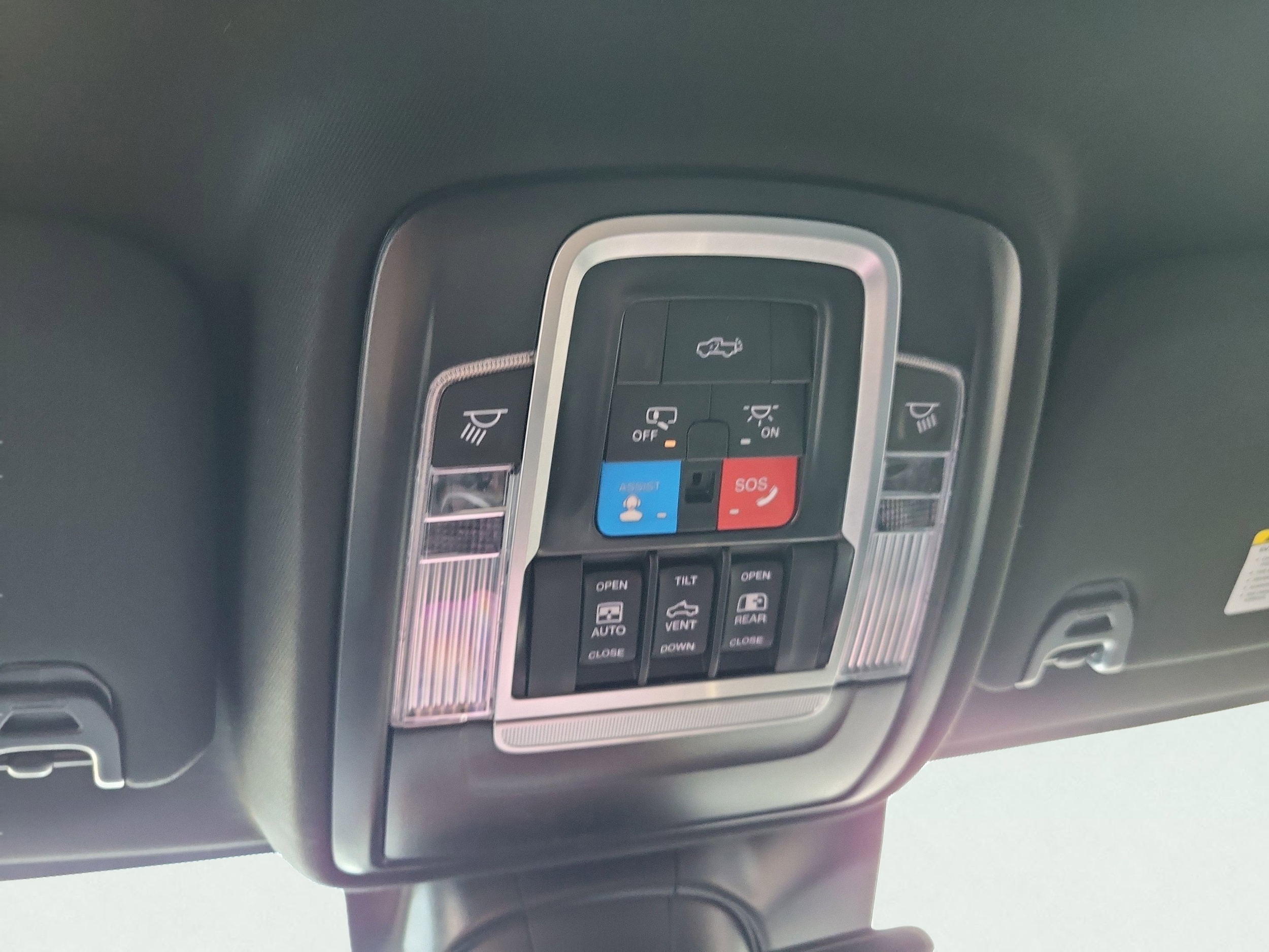 2026 RAM 2500 Laramie - Photo 40