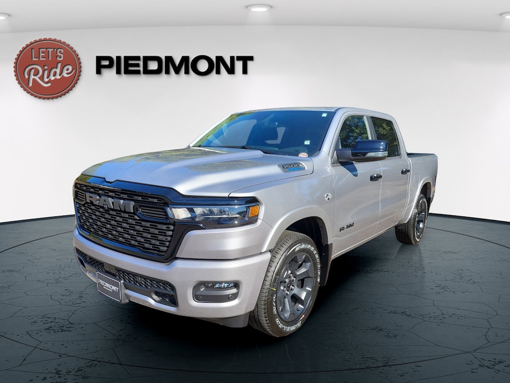 New 2026 Ram 1500 BIG HORN CREW CAB 4X4 5'7 BOX Pickup