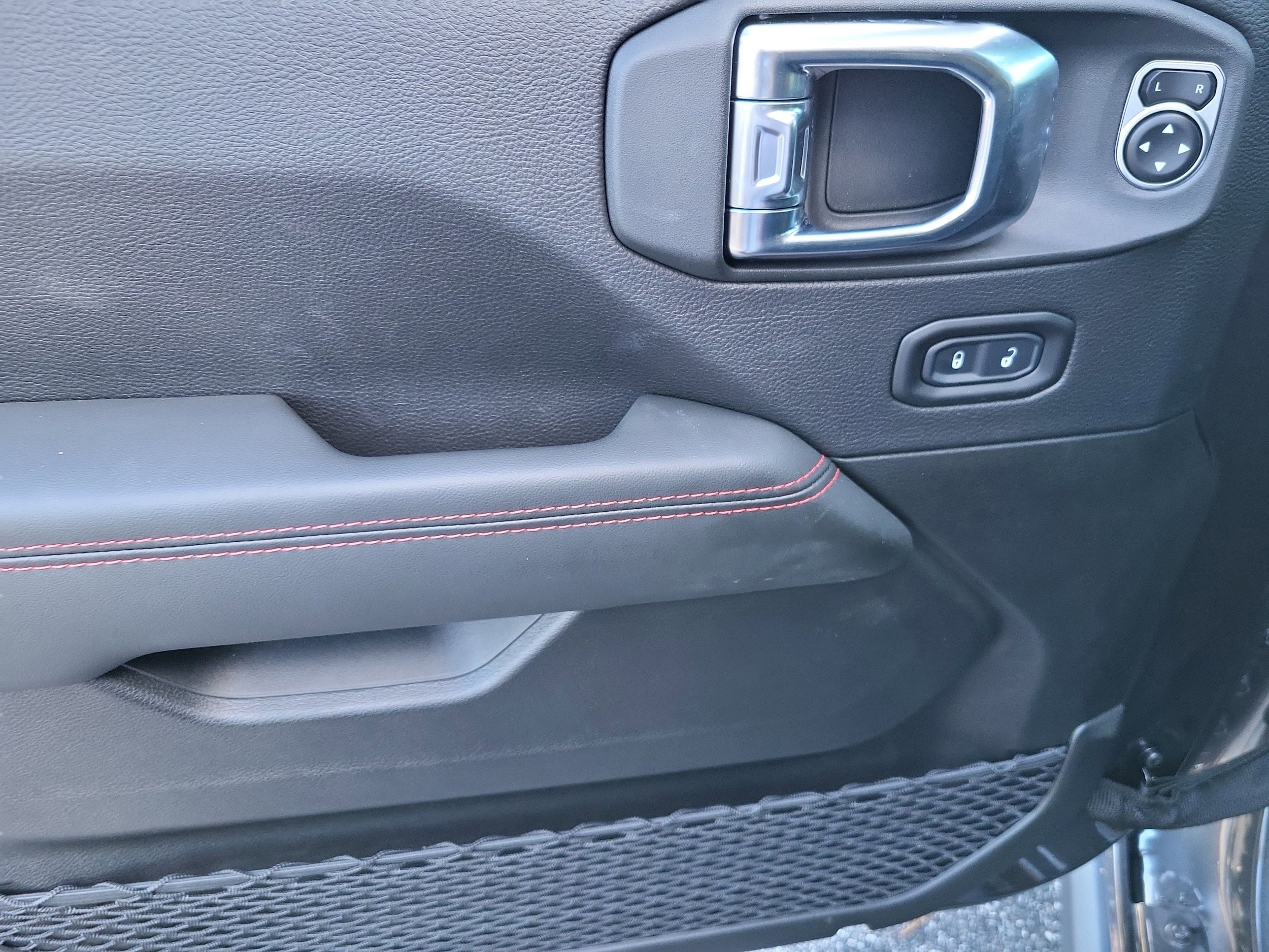 2025 Jeep Gladiator Rubicon - Photo 24