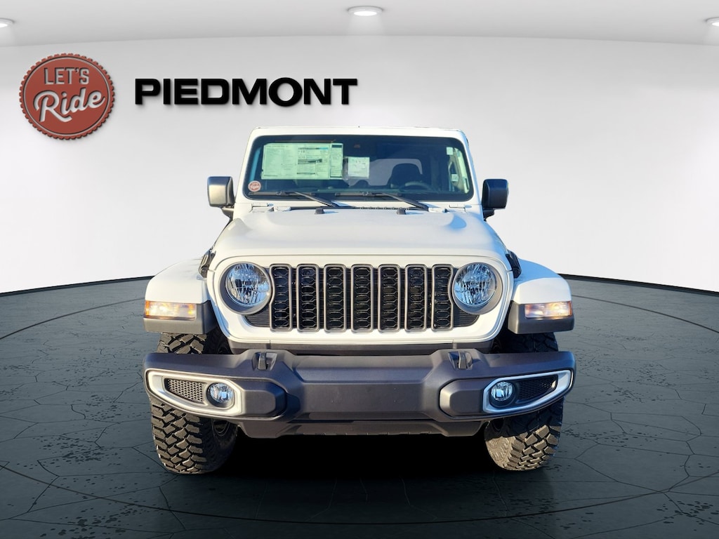 New 2025 Jeep Gladiator HIGH TIDE 4X4 Pickup