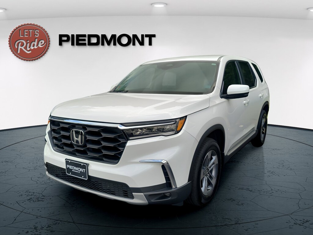 Used 2025 Honda Pilot EX-L AWD SUV