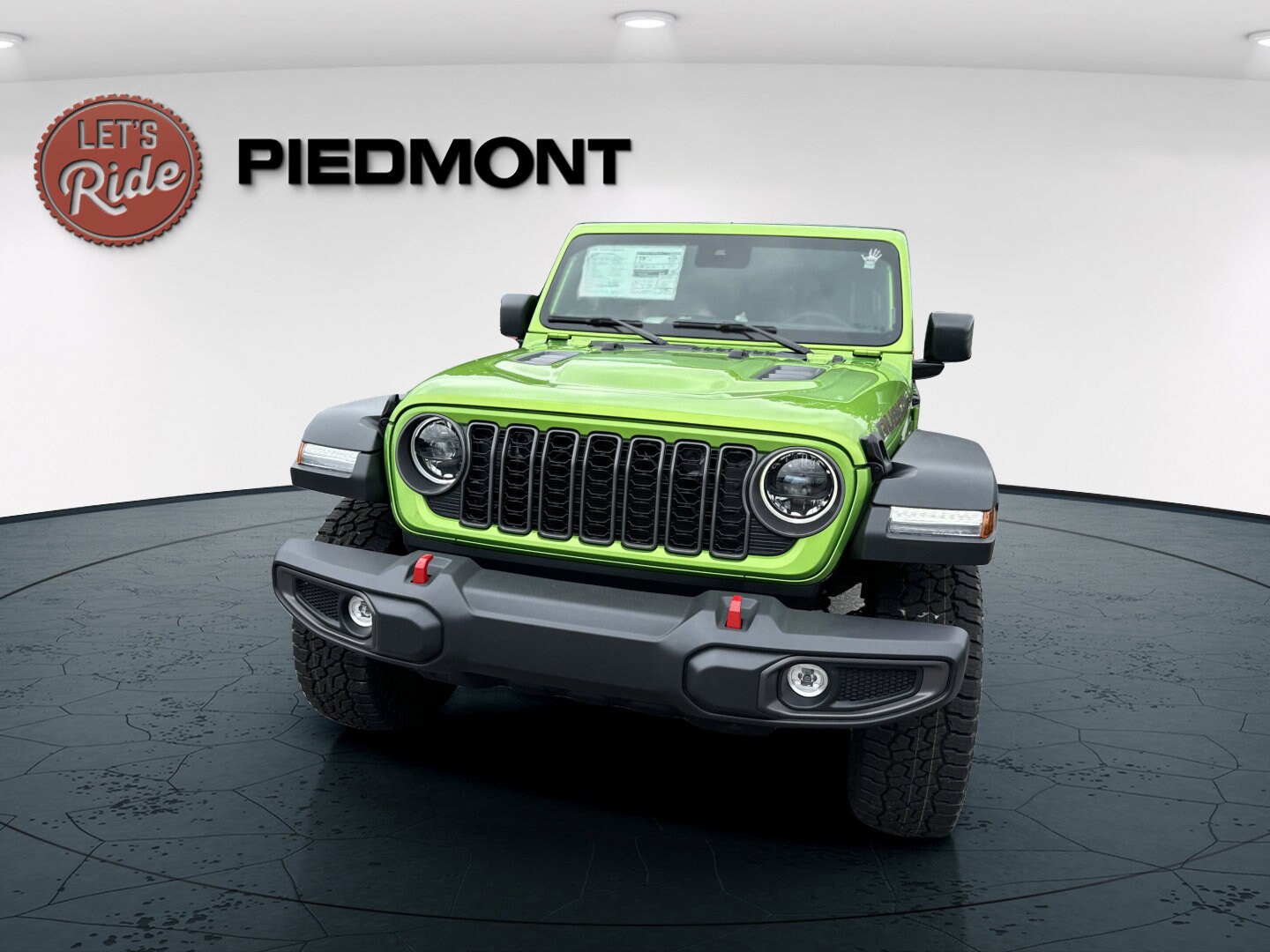 2025 Jeep Gladiator Rubicon photo 2