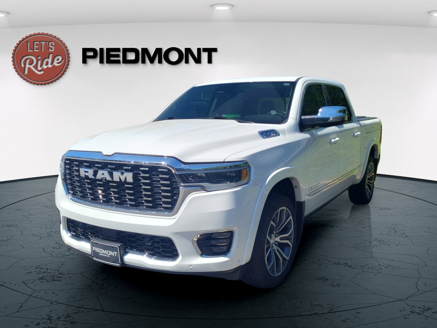 2025 RAM 1500 Tungsten 4x4 Crew Cab 5'7's photo