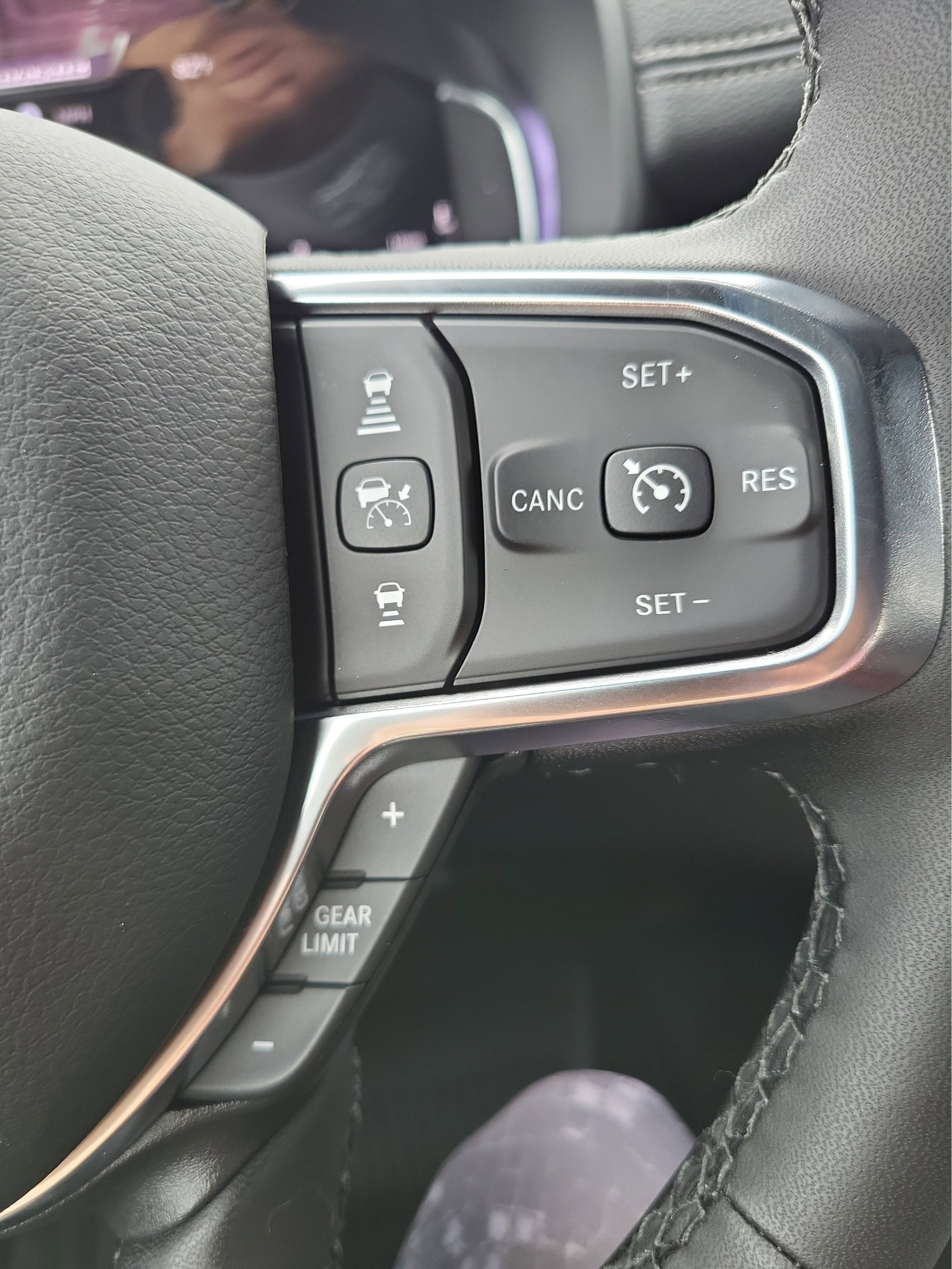 2026 RAM 1500 Laramie - Photo 26