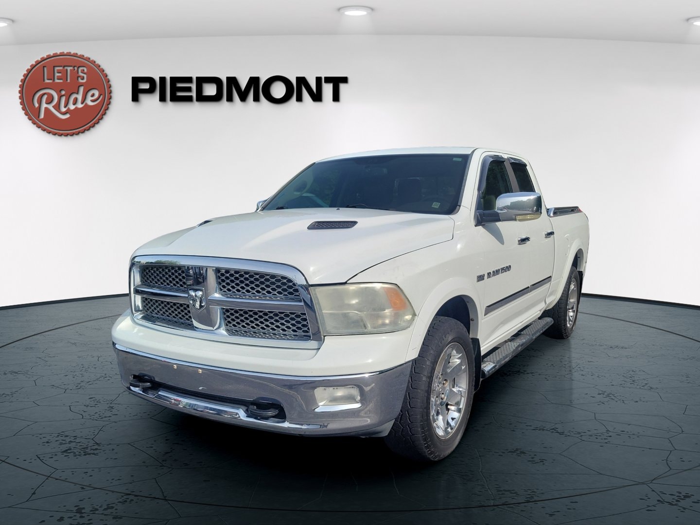 2011 RAM Ram 1500 Pickup Laramie