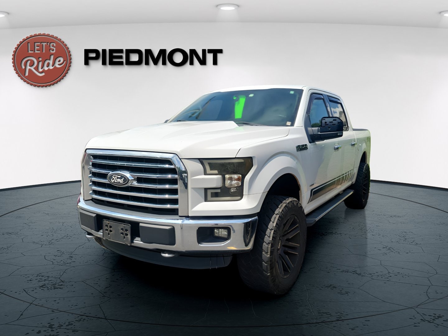 2016 Ford F-150 XLT 4x4 SuperCrew 5-1/2 Box's photo