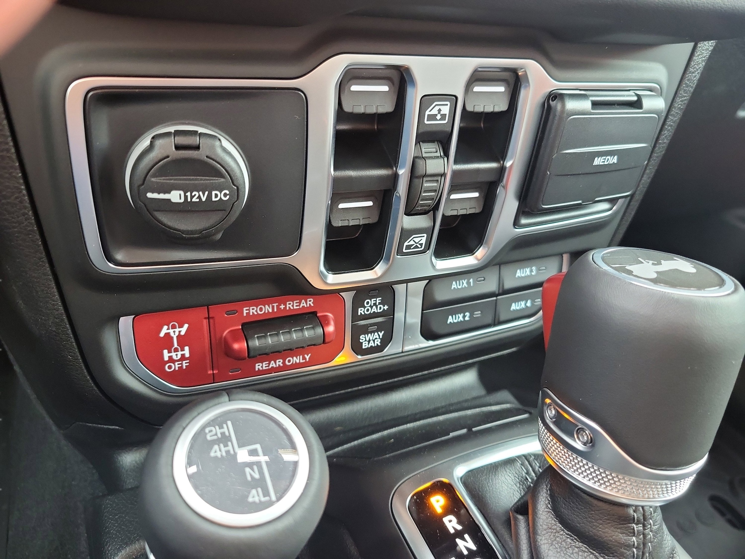 2025 Jeep Wrangler 4-Door Rubicon - Photo 34