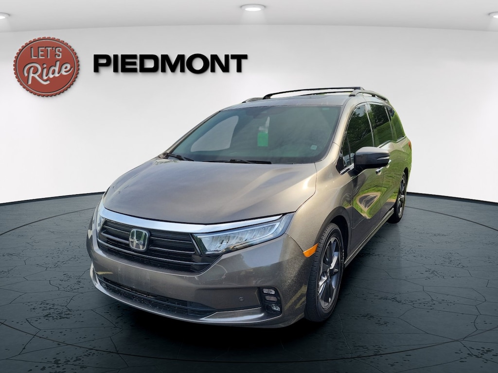 Used 2022 Honda Odyssey Elite Auto Van