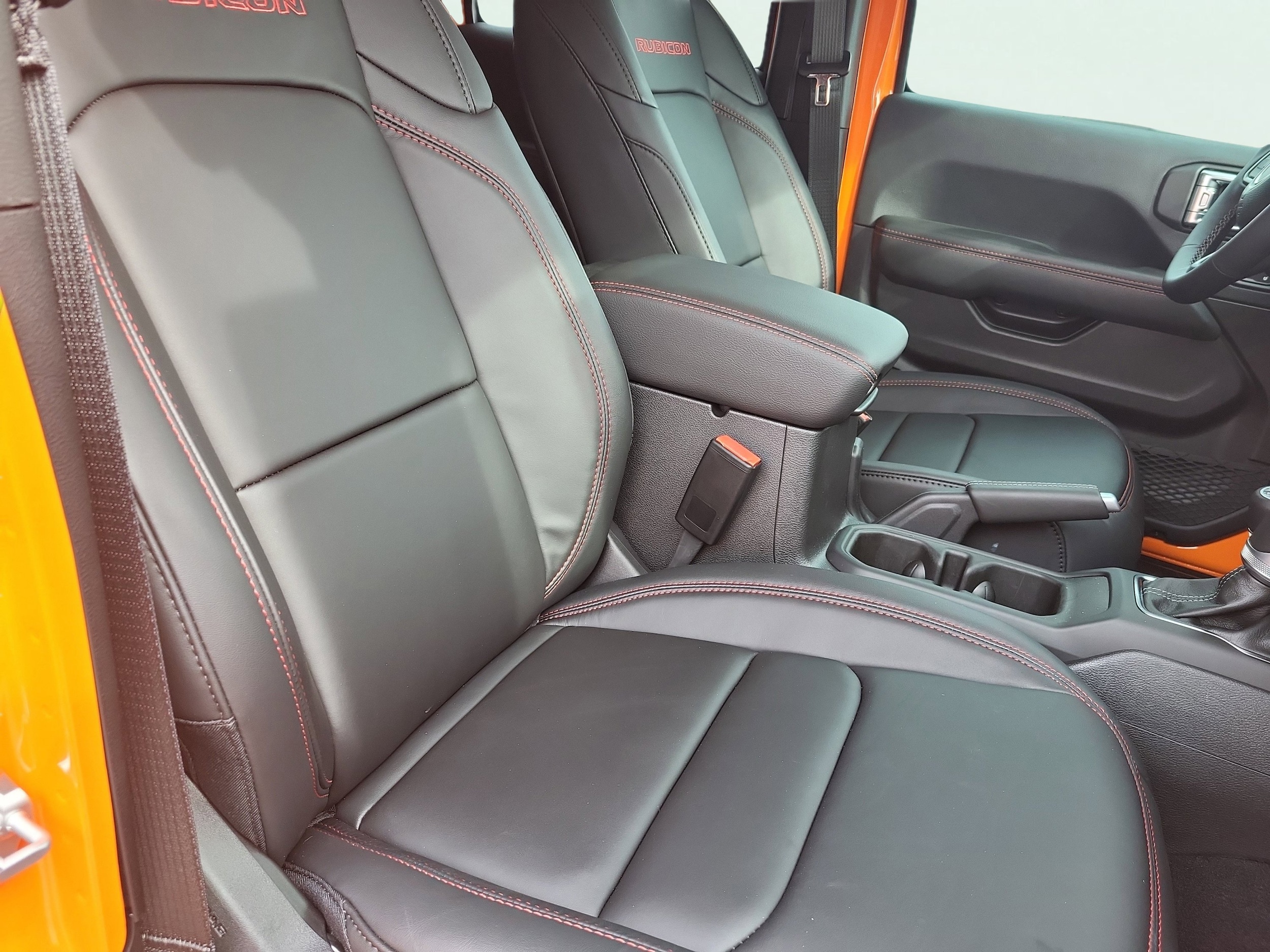 2025 Jeep Wrangler 4-Door Rubicon - Photo 19