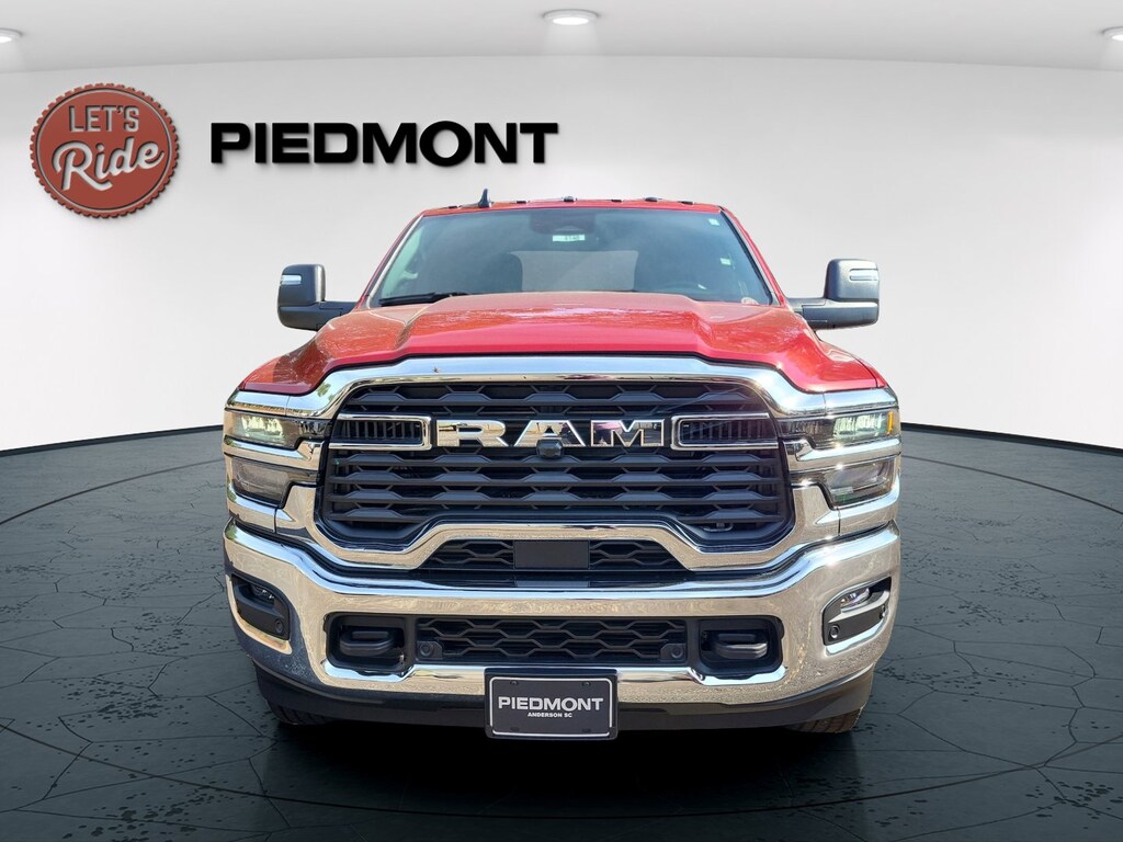 New 2026 Ram 2500 TRADESMAN CREW CAB 4X4 6'4 BOX Pickup