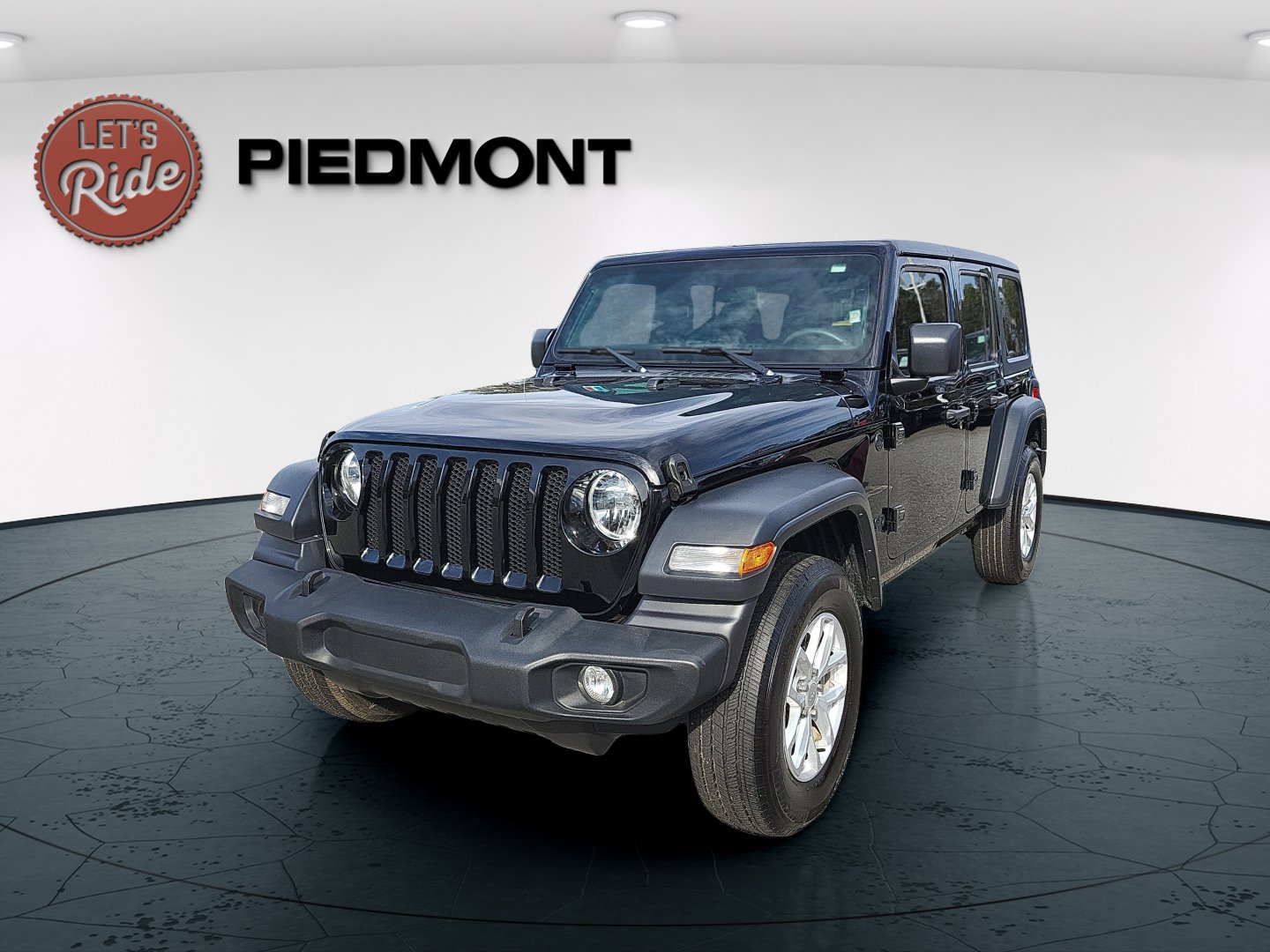 2023 Jeep Wrangler 4-Door Sport S's photo