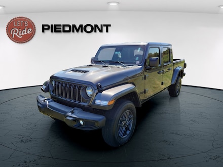 2025 Jeep Gladiator SPORT S 4X4 Pickup