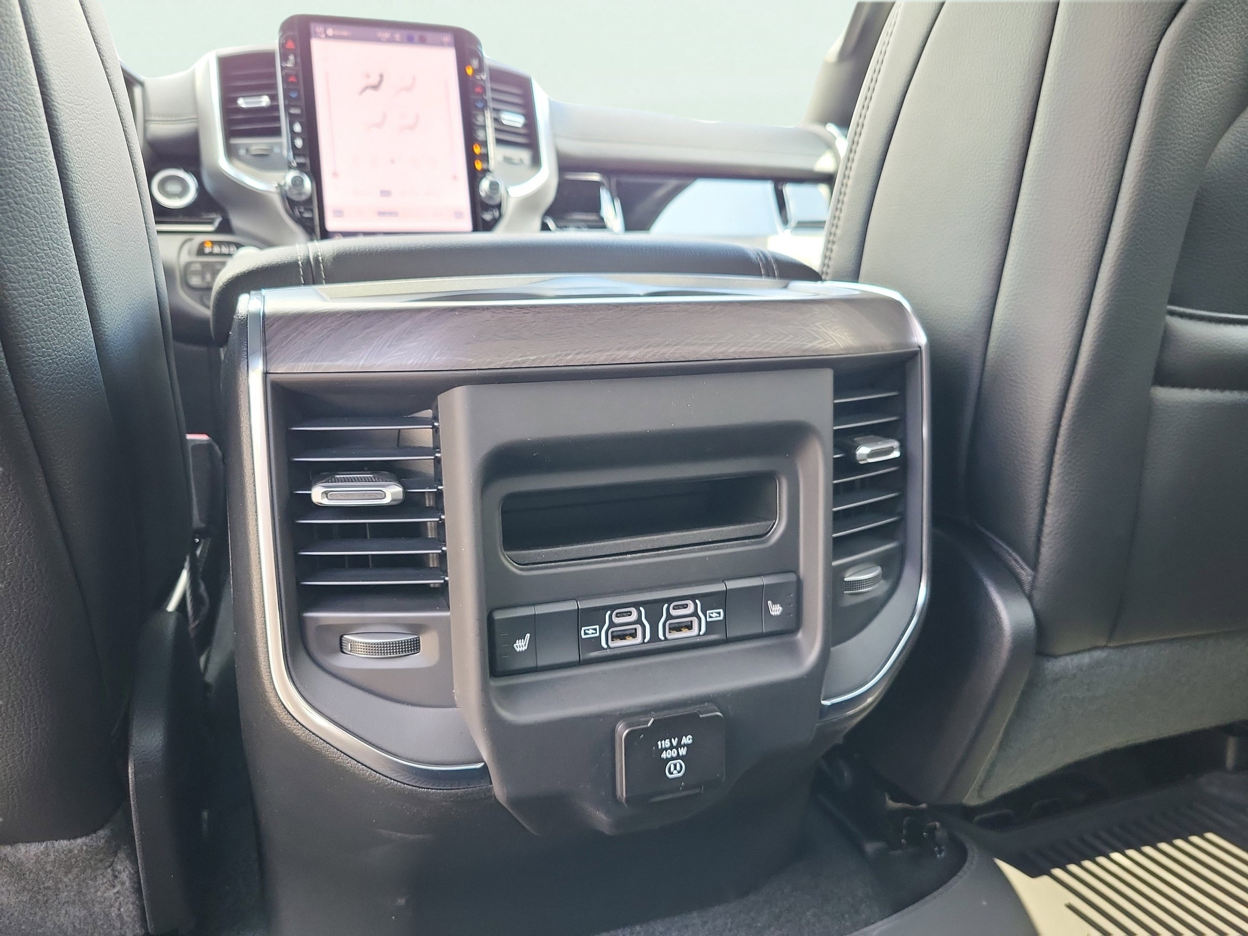 2026 RAM 1500 Laramie - Photo 11