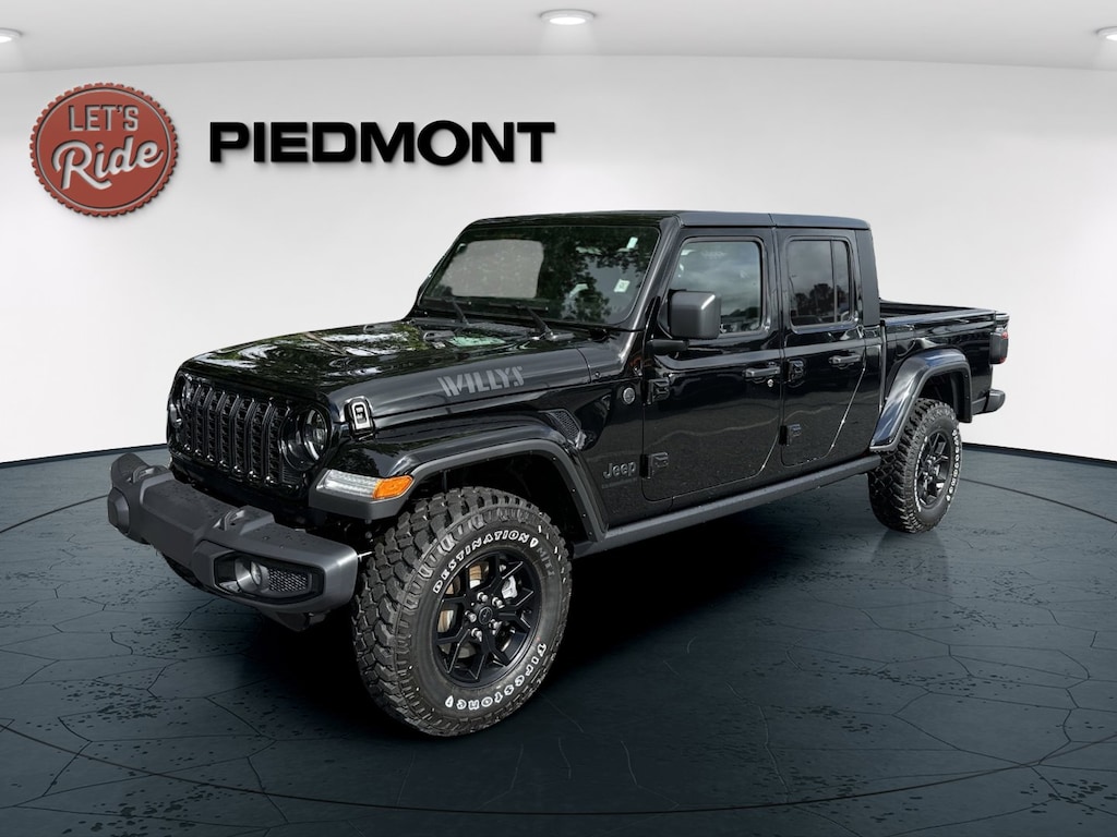 Used 2025 Jeep Gladiator Willys 4x4 Truck Crew Cab