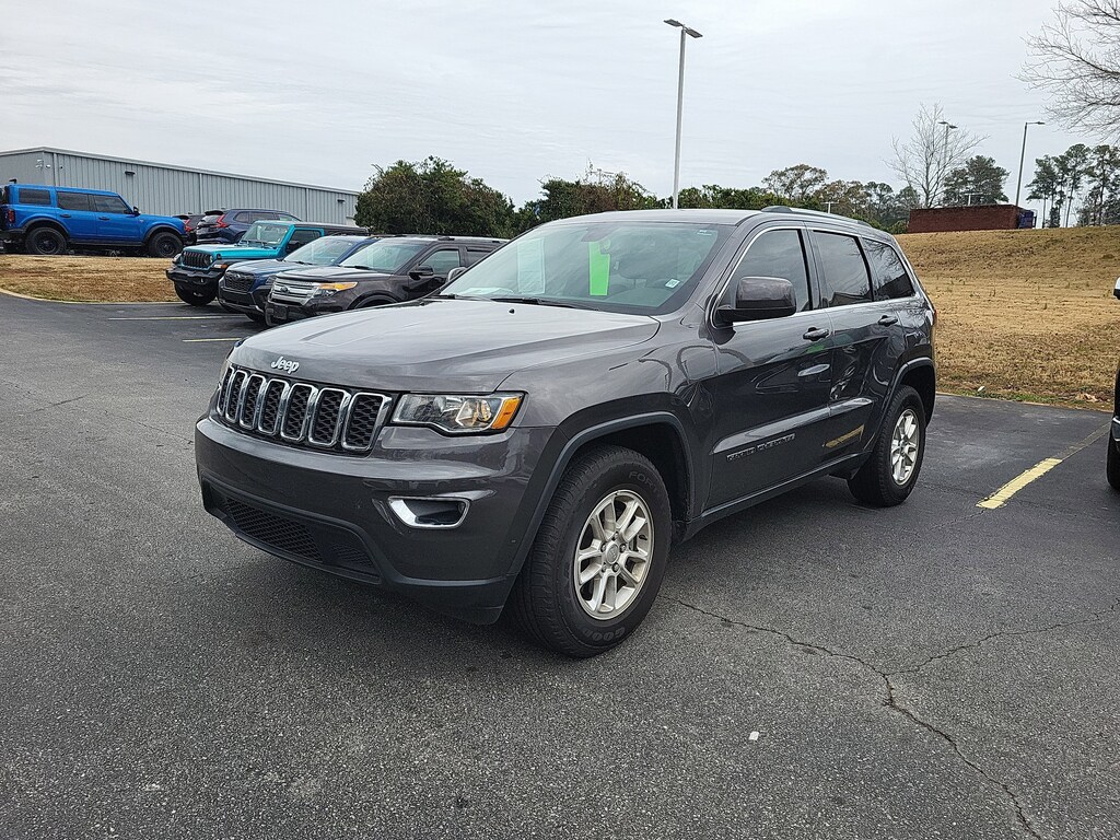 Used 2020 Jeep Grand Cherokee Laredo E 4x2 SUV