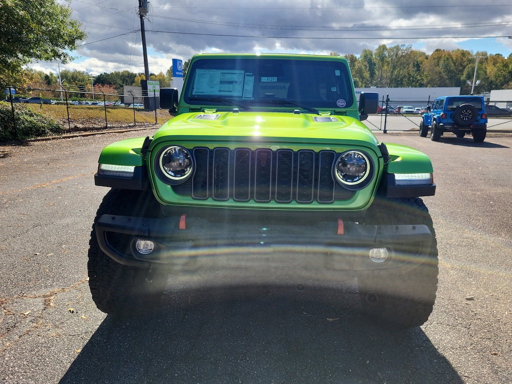 New 2026 Jeep Wrangler 4-DOOR RUBICON X Sport Utility