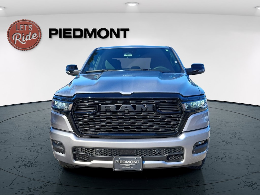 New 2026 Ram 1500 BIG HORN CREW CAB 4X4 5'7 BOX Pickup