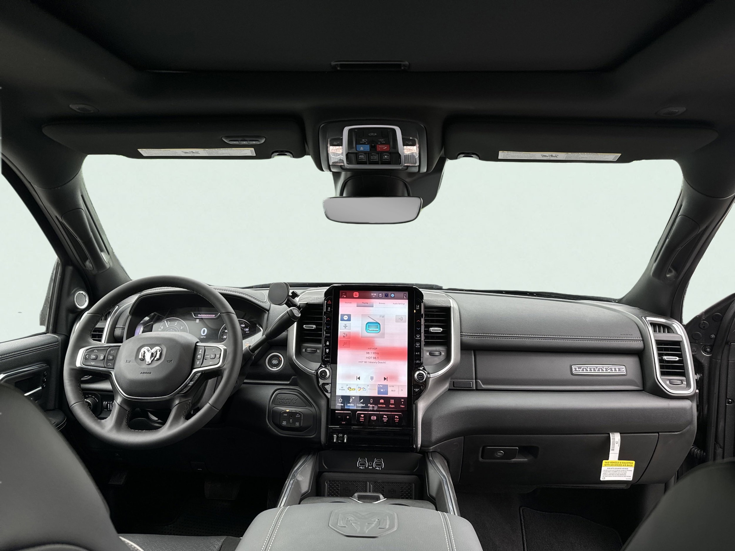 2025 RAM 2500 Laramie - Photo 13
